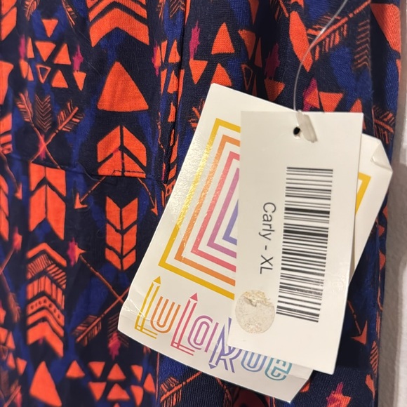 LulaRoe Carly - Picture 3 of 4